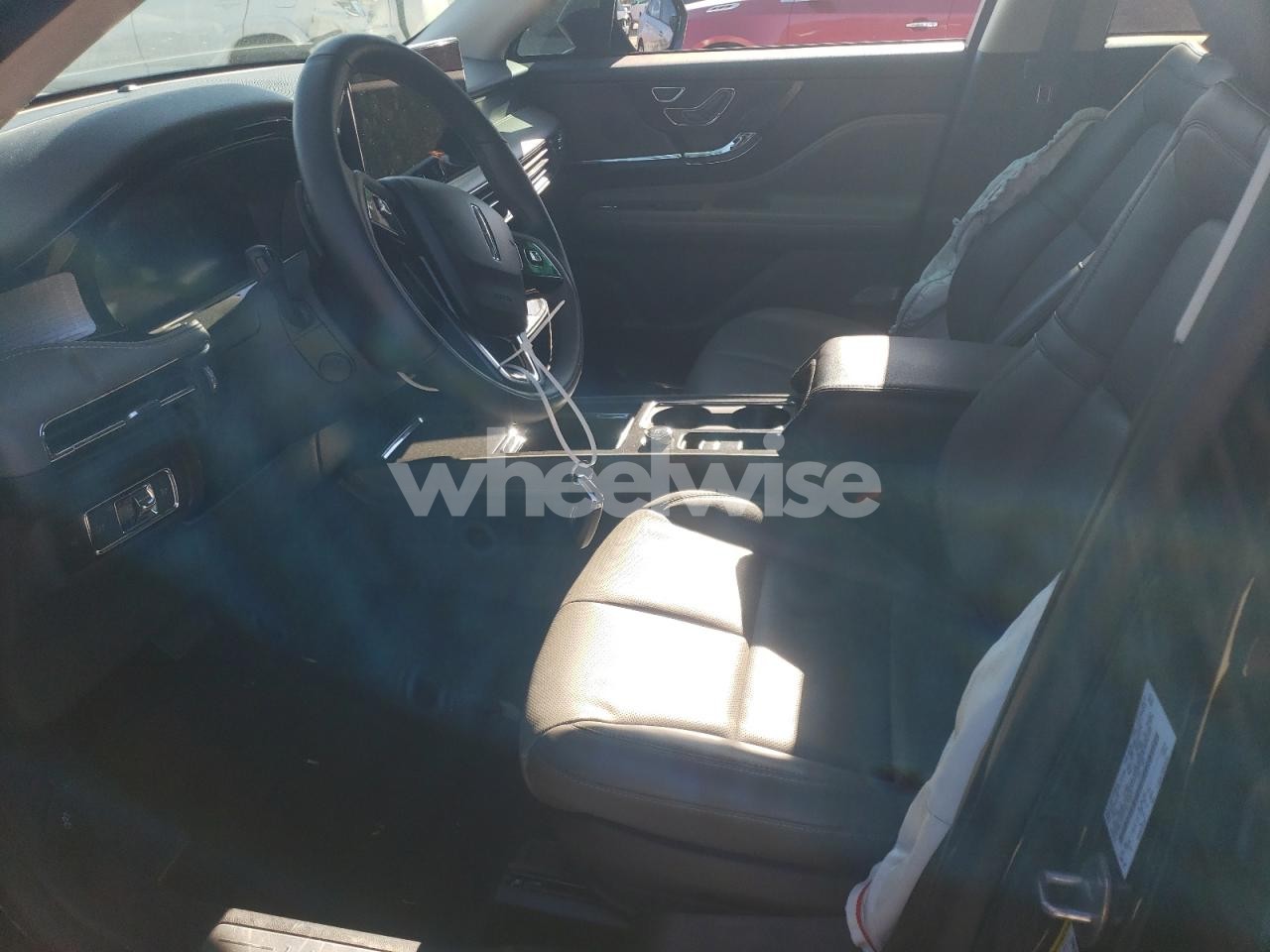 Photo 7 of 2023 LINCOLN CORSAIR (VIN 5LMCJ1CA1PUL12327)