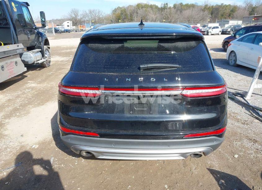 Photo 16 of 2021 Lincoln Corsair STANDARD (VIN 5LMCJ1D90MUL15185)