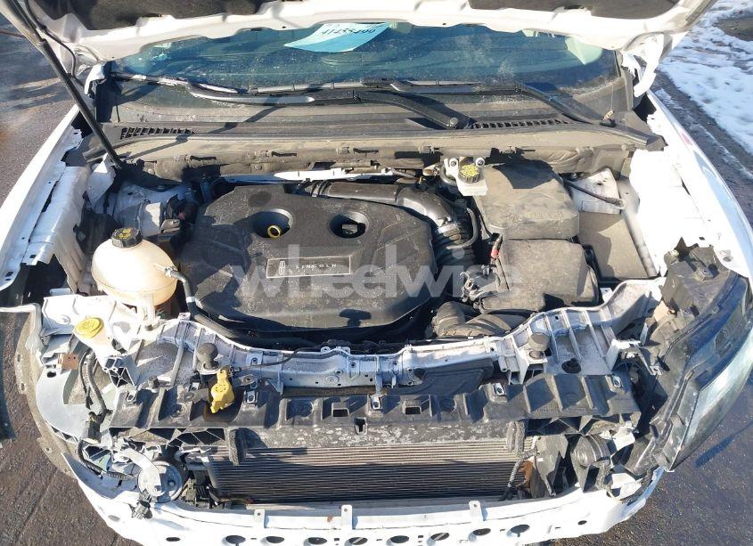 Photo 10 of 2019 Lincoln Mkc STANDARD (VIN 5LMCJ1D91KUL26077)