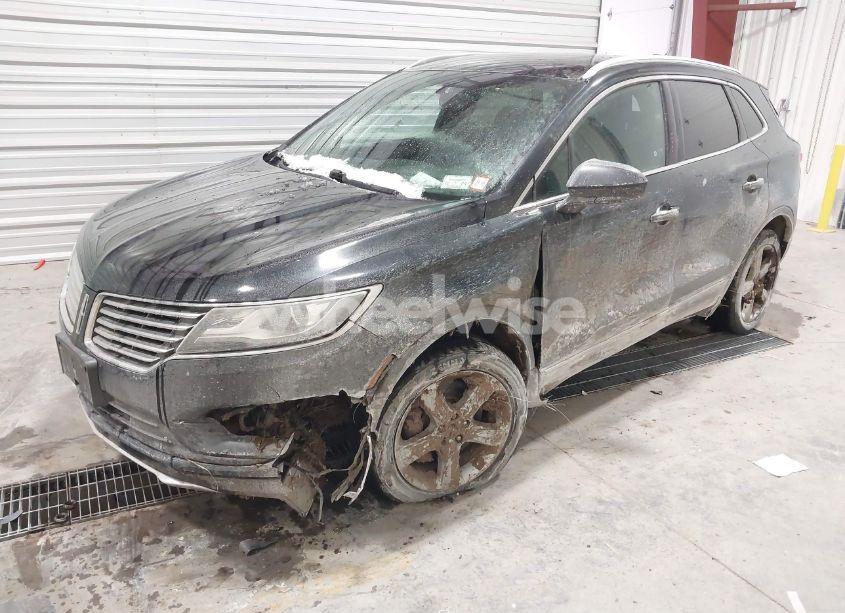 Photo 2 of 2016 Lincoln Mkc PREMIER (VIN 5LMCJ1D94GUJ18170)