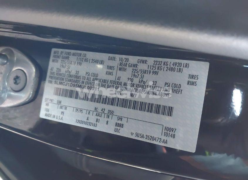 Photo 9 of 2021 Lincoln Corsair STANDARD (VIN 5LMCJ1D95MUL00911)