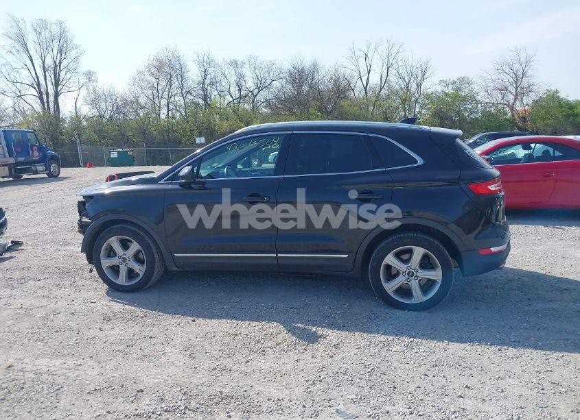 Photo 15 of 2018 Lincoln Mkc PREMIERE (VIN 5LMCJ1D96JUL13579)