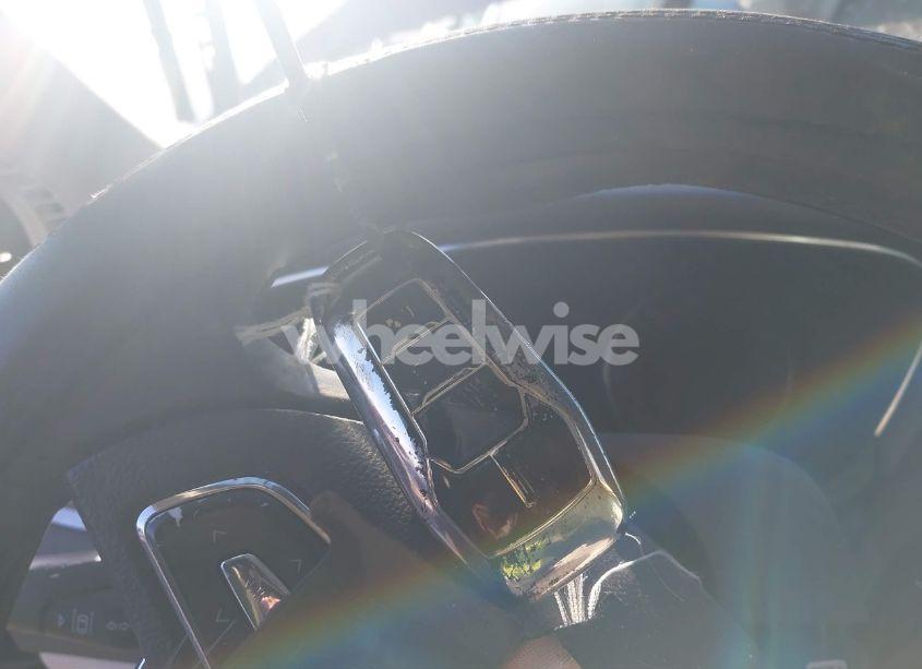 Photo 11 of 2015 Lincoln Mkc N/A (VIN 5LMCJ2A90FUJ00290)