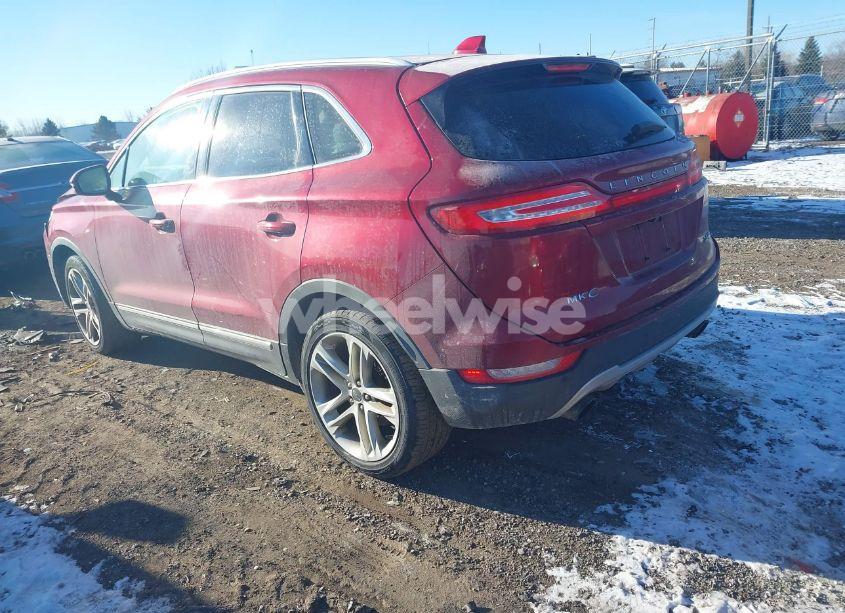 Photo 3 of 2015 Lincoln Mkc N/A (VIN 5LMCJ2A90FUJ00290)