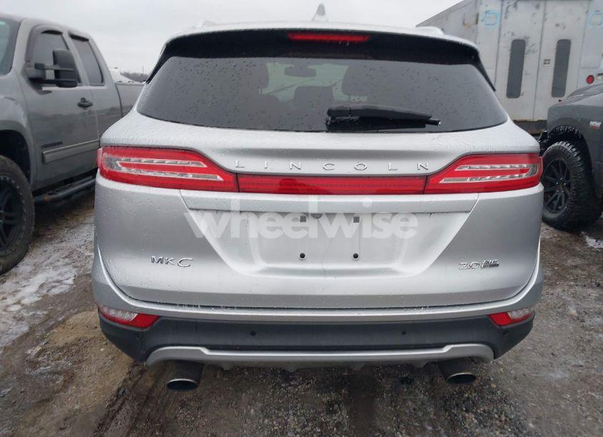 Photo 15 of 2015 Lincoln Mkc N/A (VIN 5LMCJ2A91FUJ18023)