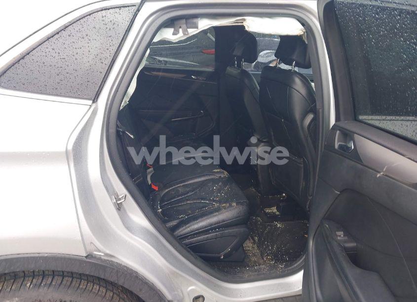 Photo 8 of 2015 Lincoln Mkc N/A (VIN 5LMCJ2A93FUJ27113)