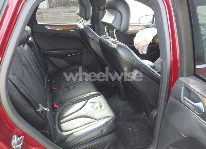 Photo 8 of 2015 Lincoln Mkc N/A (VIN 5LMCJ2A95FUJ30546)