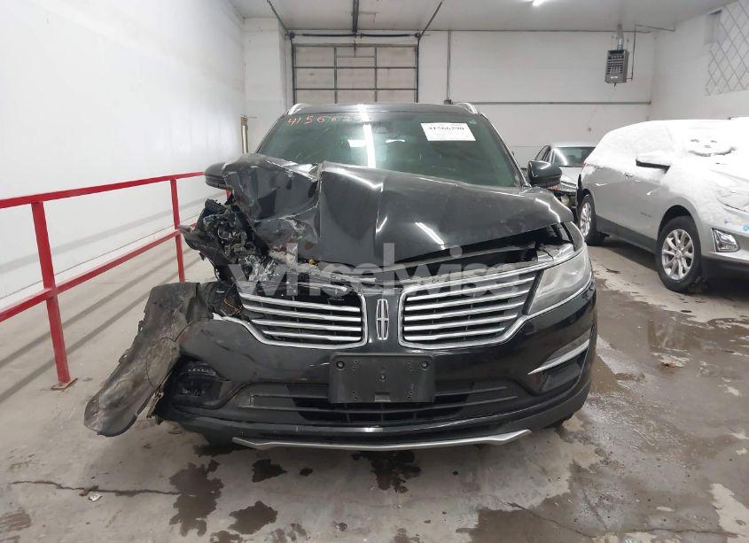 Photo 12 of 2015 Lincoln Mkc N/A (VIN 5LMCJ2A96FUJ47288)