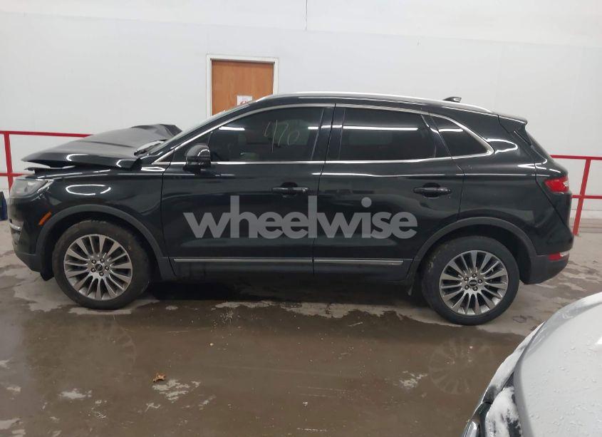 Photo 14 of 2015 Lincoln Mkc N/A (VIN 5LMCJ2A96FUJ47288)