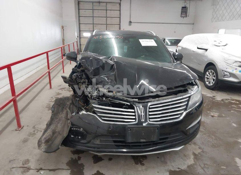 Photo 6 of 2015 Lincoln Mkc N/A (VIN 5LMCJ2A96FUJ47288)