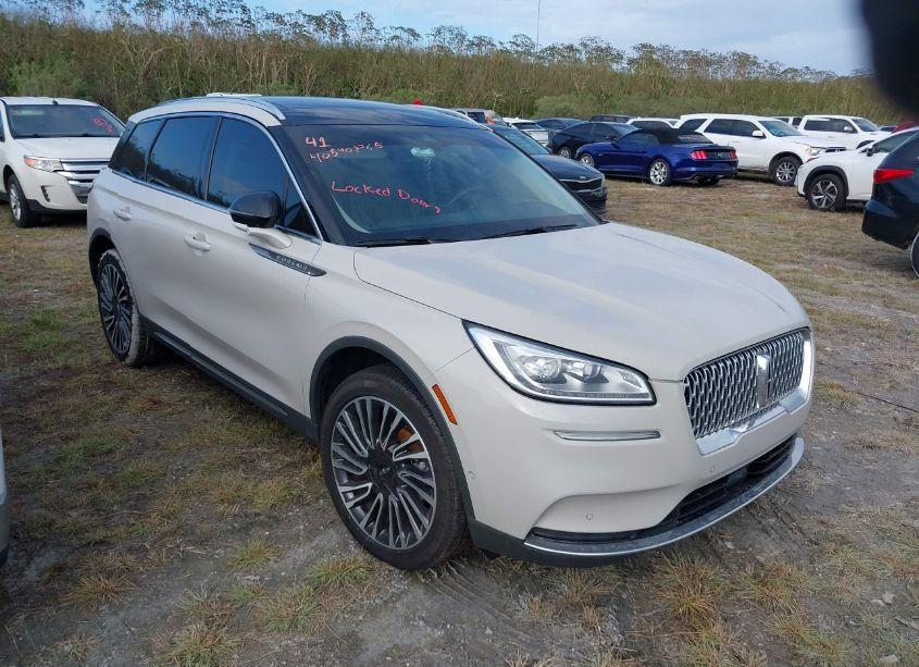 2021 Lincoln Corsair RESERVE (VIN 5LMCJ2C90MUL15727) main photo