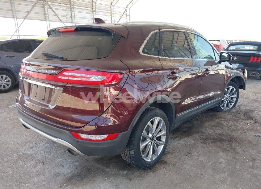 Photo 4 of 2019 Lincoln Mkc SELECT (VIN 5LMCJ2C92KUL17640)