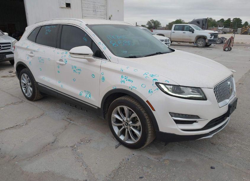 2019 Lincoln Mkc SELECT (VIN 5LMCJ2C93KUL09496) main photo