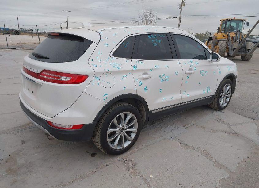 Photo 4 of 2019 Lincoln Mkc SELECT (VIN 5LMCJ2C93KUL09496)