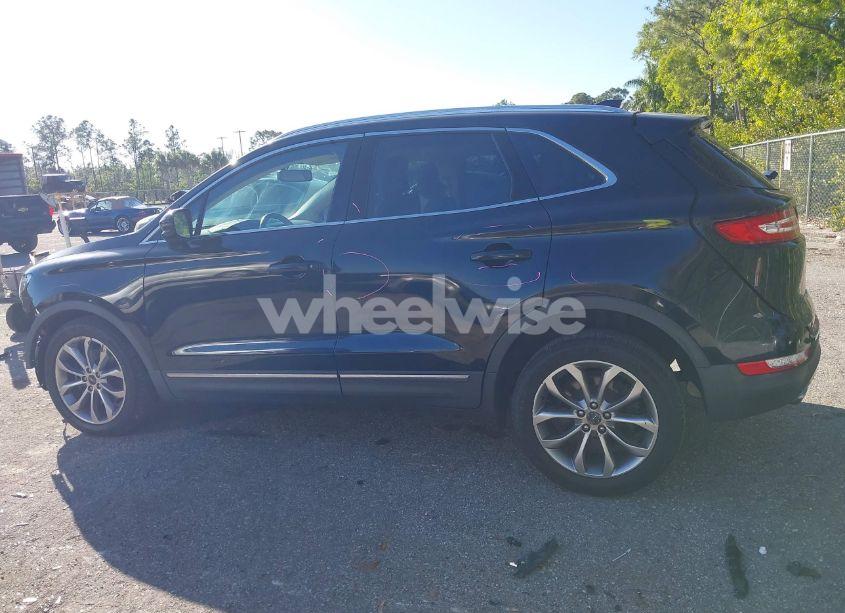 Photo 15 of 2019 Lincoln Mkc SELECT (VIN 5LMCJ2C99KUL16744)