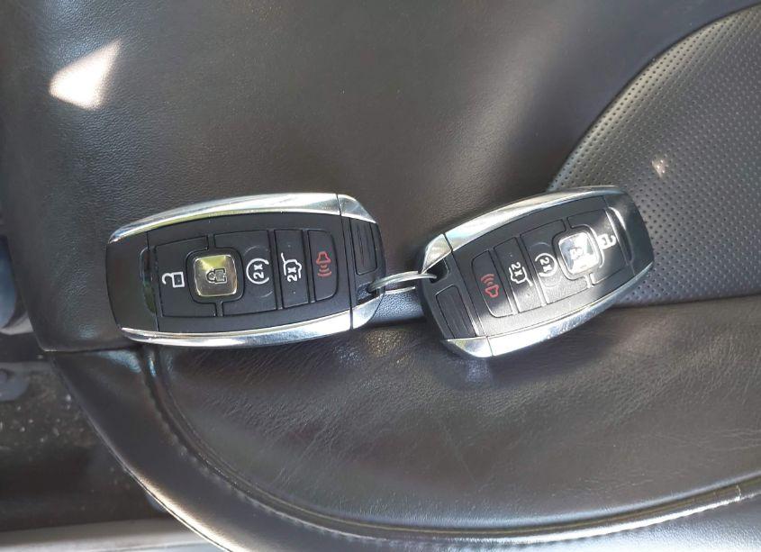 Photo 11 of 2019 Lincoln Mkc SELECT (VIN 5LMCJ2C9XKUL30507)