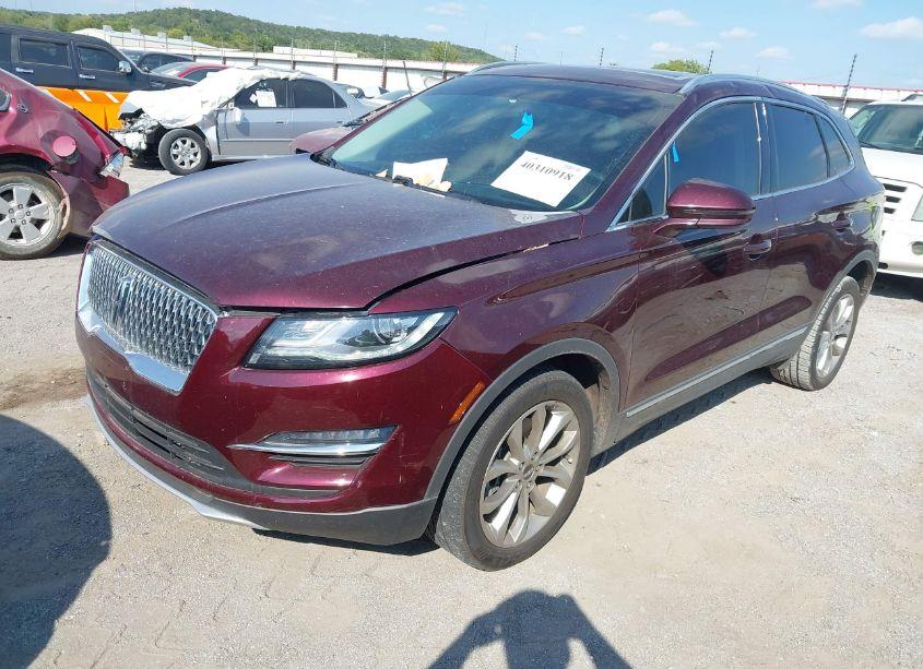 Photo 2 of 2019 Lincoln Mkc SELECT (VIN 5LMCJ2C9XKUL30507)