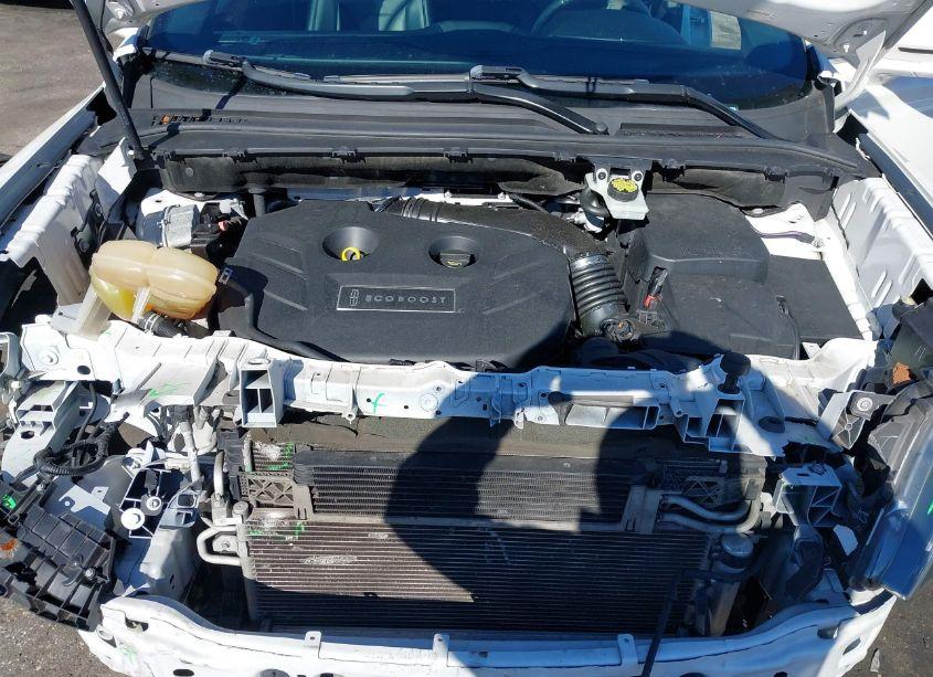 Photo 10 of 2016 Lincoln Mkc SELECT (VIN 5LMCJ2D93GUJ24077)