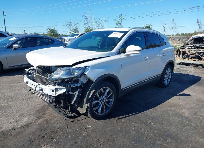 Photo 2 of 2016 Lincoln Mkc SELECT (VIN 5LMCJ2D93GUJ24077)