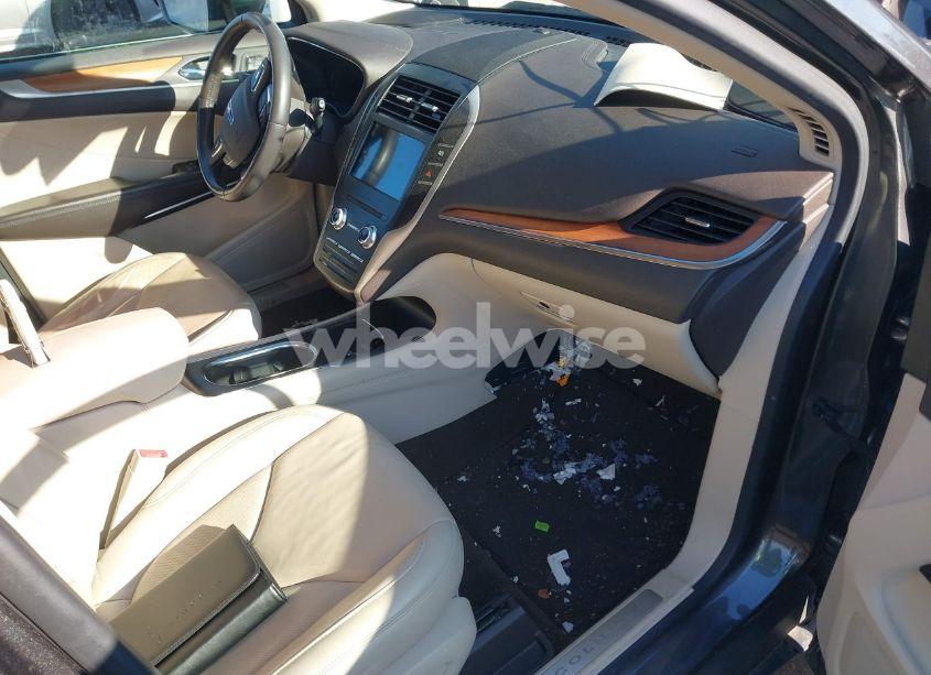 Photo 5 of 2019 Lincoln Mkc SELECT (VIN 5LMCJ2D93KUL23235)