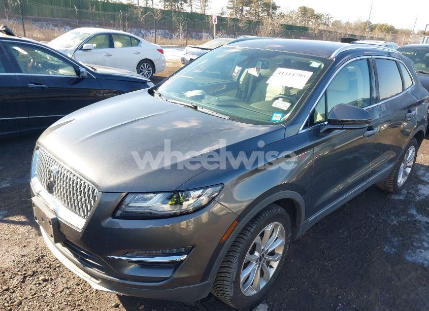Photo 6 of 2019 Lincoln Mkc SELECT (VIN 5LMCJ2D93KUL23235)