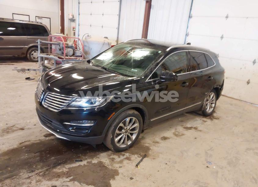 Photo 2 of 2017 Lincoln Mkc SELECT (VIN 5LMCJ2D94HUL61565)