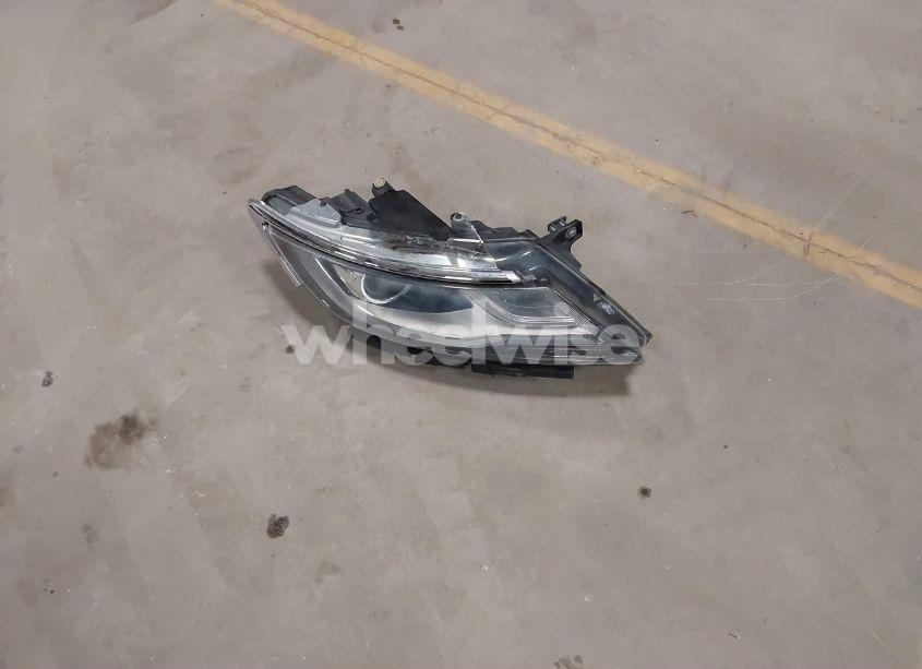 Photo 12 of 2018 Lincoln Mkc SELECT (VIN 5LMCJ2D95JUL03454)