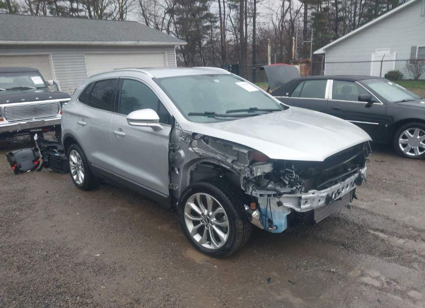 2019 Lincoln Mkc SELECT (VIN 5LMCJ2D96KUL29966) main photo