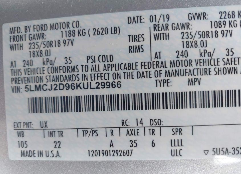 Photo 9 of 2019 Lincoln Mkc SELECT (VIN 5LMCJ2D96KUL29966)