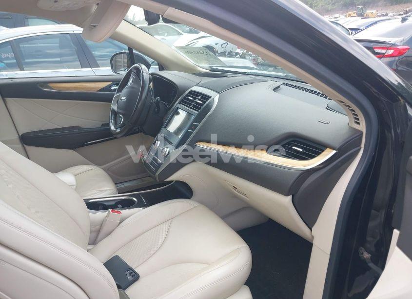 Photo 5 of 2016 Lincoln Mkc SELECT (VIN 5LMCJ2D97GUJ26611)