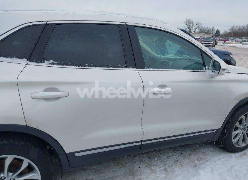 Photo 13 of 2019 Lincoln Mkc SELECT (VIN 5LMCJ2D98KUL06236)