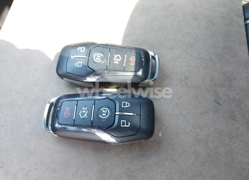 Photo 11 of 2016 Lincoln Mkc SELECT (VIN 5LMCJ2D99GUJ11480)