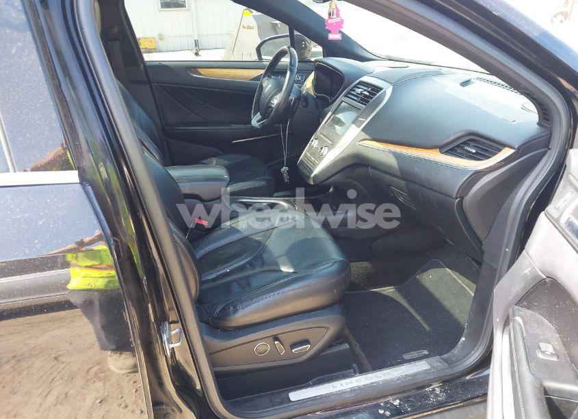 Photo 5 of 2016 Lincoln Mkc SELECT (VIN 5LMCJ2D99GUJ11480)