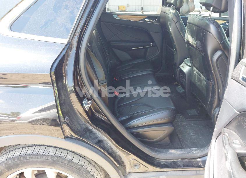 Photo 8 of 2016 Lincoln Mkc SELECT (VIN 5LMCJ2D99GUJ11480)