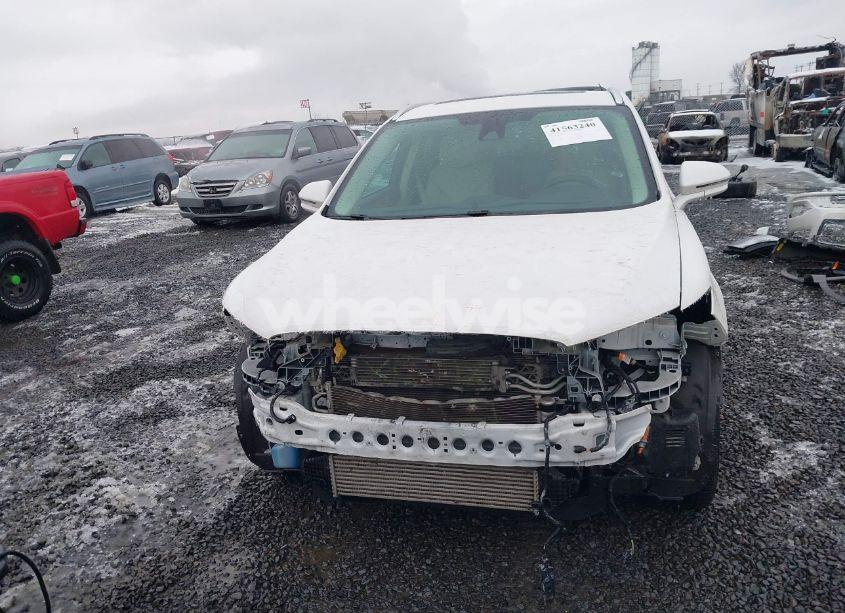 Photo 13 of 2019 Lincoln Mkc SELECT (VIN 5LMCJ2D9XKUL29615)