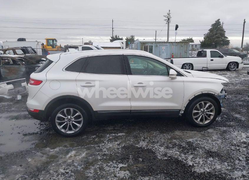 Photo 14 of 2019 Lincoln Mkc SELECT (VIN 5LMCJ2D9XKUL29615)