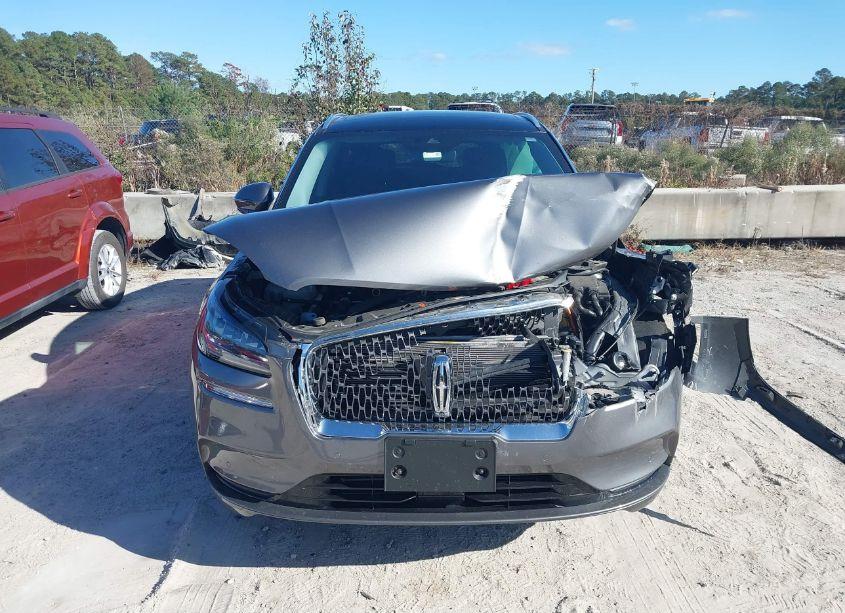 Photo 12 of 2022 Lincoln Corsair RESERVE (VIN 5LMCJ2D9XNUL03312)