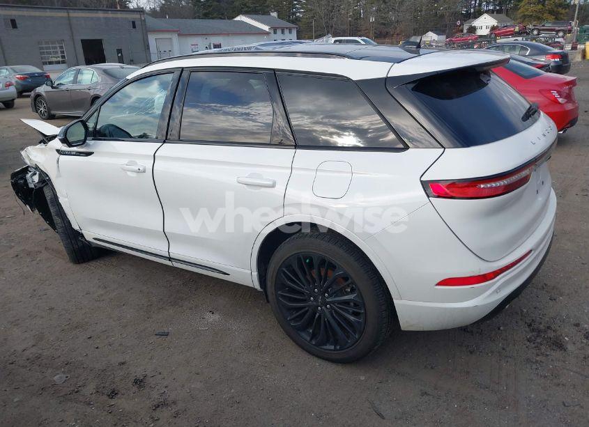 Photo 14 of 2023 Lincoln Corsair RESERVE (VIN 5LMCJ2DAXPUL01251)