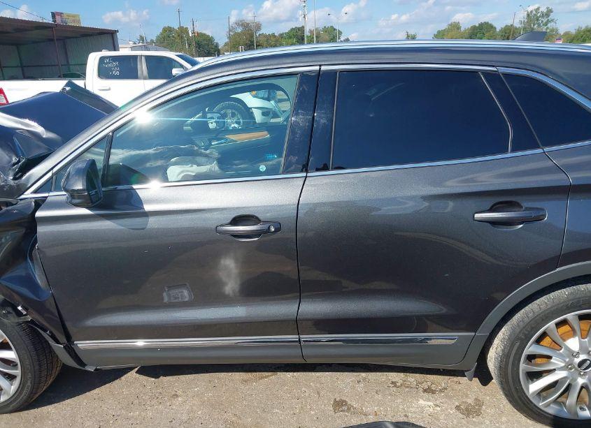Photo 14 of 2017 Lincoln Mkc RESERVE (VIN 5LMCJ3C90HUL28280)