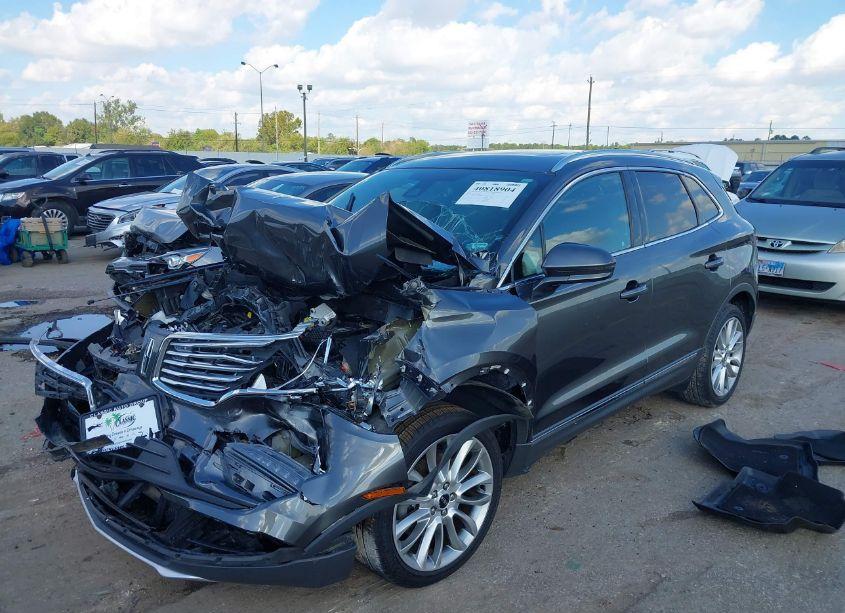 Photo 2 of 2017 Lincoln Mkc RESERVE (VIN 5LMCJ3C90HUL28280)