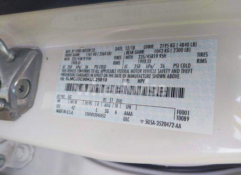 Photo 9 of 2019 Lincoln Mkc RESERVE (VIN 5LMCJ3C90KUL25810)