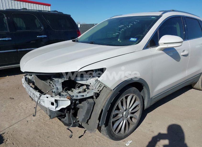 Photo 6 of 2016 Lincoln Mkc RESERVE (VIN 5LMCJ3C91GUJ19161)