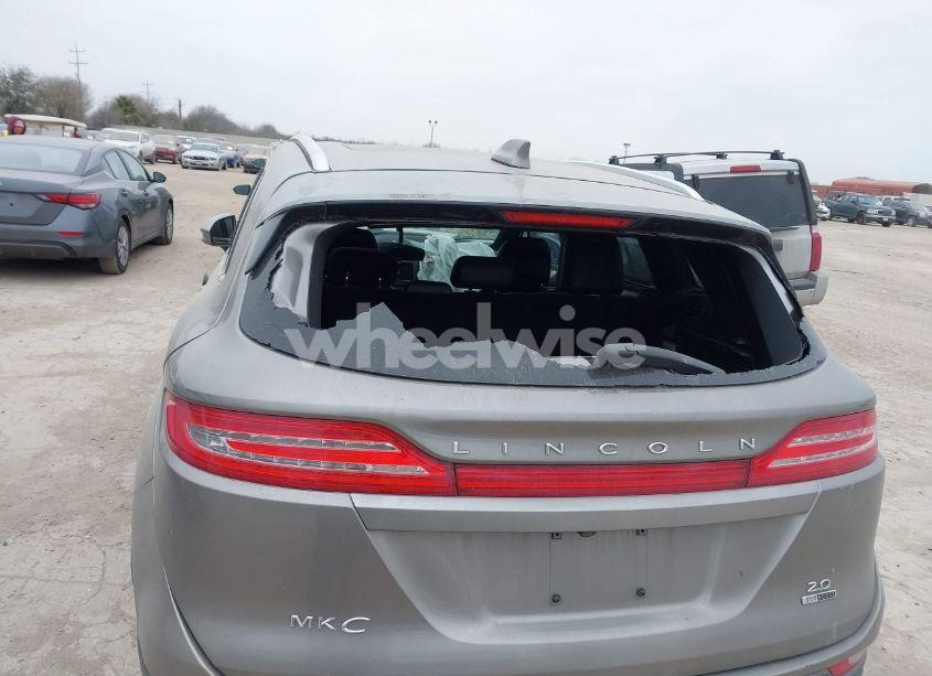 Photo 17 of 2016 Lincoln Mkc RESERVE (VIN 5LMCJ3C92GUJ20321)