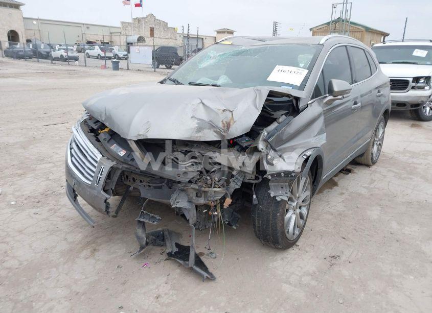 Photo 6 of 2016 Lincoln Mkc RESERVE (VIN 5LMCJ3C92GUJ20321)