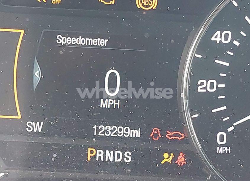 Photo 16 of 2019 Lincoln Mkc RESERVE (VIN 5LMCJ3C94KUL22859)