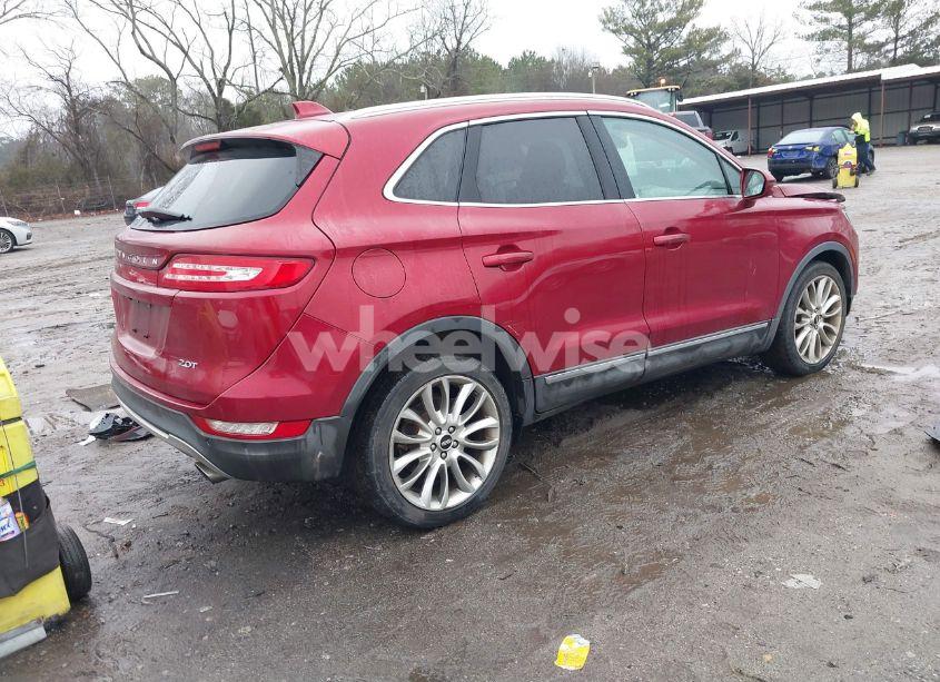 Photo 4 of 2018 Lincoln Mkc RESERVE (VIN 5LMCJ3C98JUL30557)