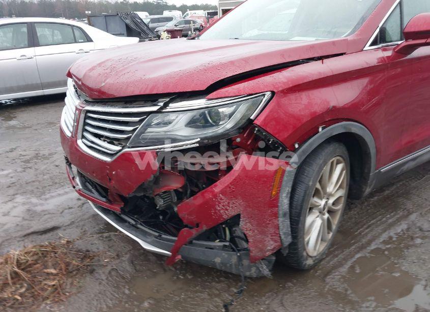 Photo 6 of 2018 Lincoln Mkc RESERVE (VIN 5LMCJ3C98JUL30557)