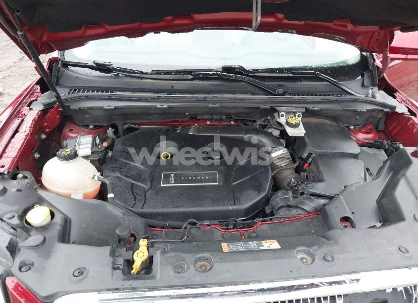 Photo 10 of 2019 Lincoln Mkc RESERVE (VIN 5LMCJ3C98KUL21679)