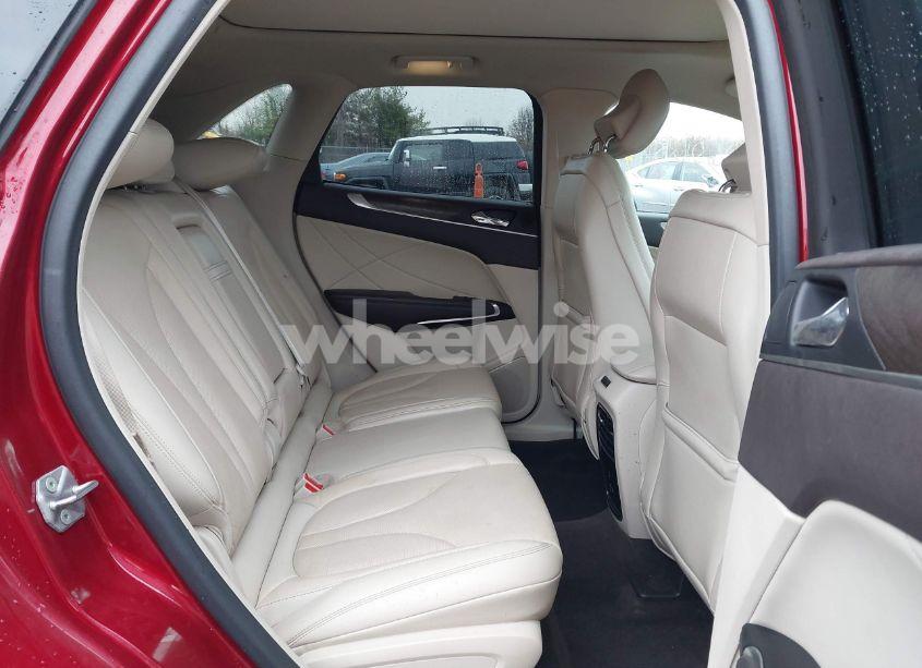 Photo 8 of 2019 Lincoln Mkc RESERVE (VIN 5LMCJ3C98KUL21679)