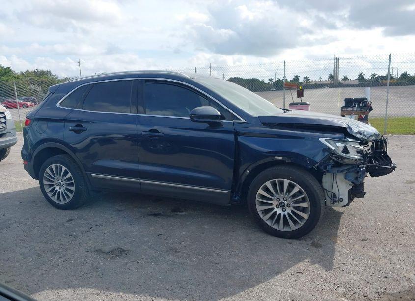 Photo 14 of 2017 Lincoln Mkc RESERVE (VIN 5LMCJ3C9XHUL46334)